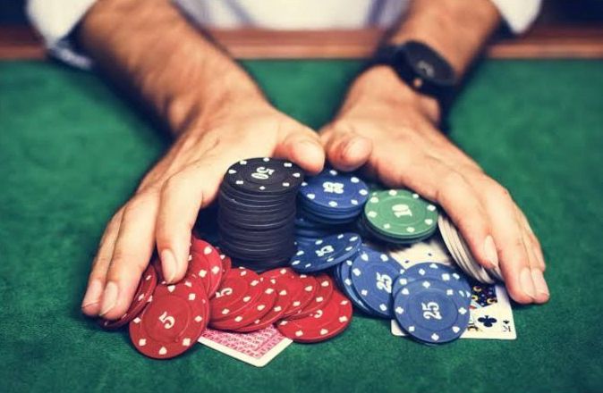 Table de poker Eclatdejoie lors d'une game night